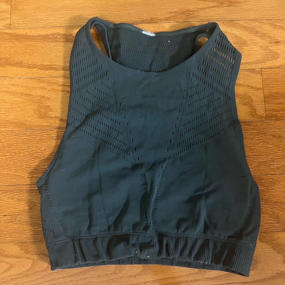 Fabletics green shorts bra